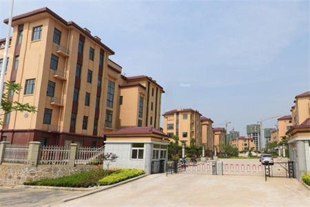 后现代主义建筑特点是什么